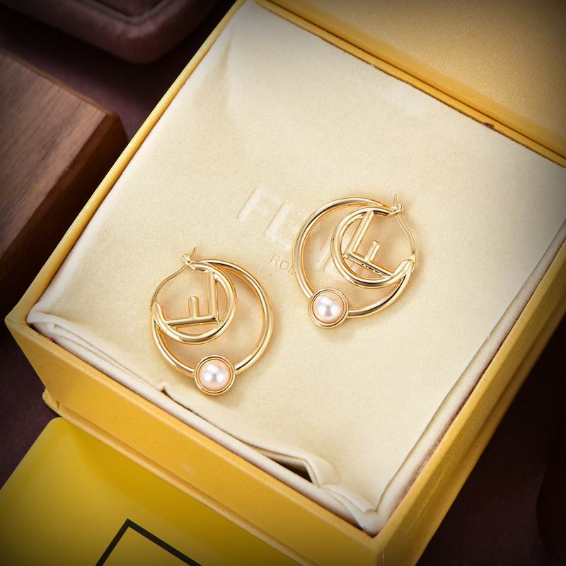 Fendi earring 12lyr45